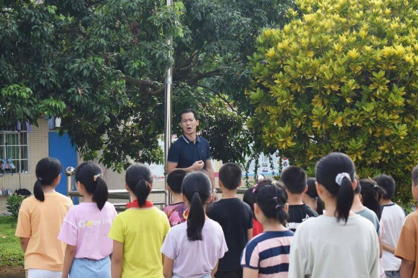 《物理女教授》裴煜宁柳汐(全集免费阅读)